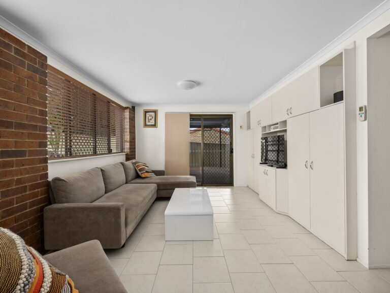 7 Merritt Street, Flinders View, QLD 4305