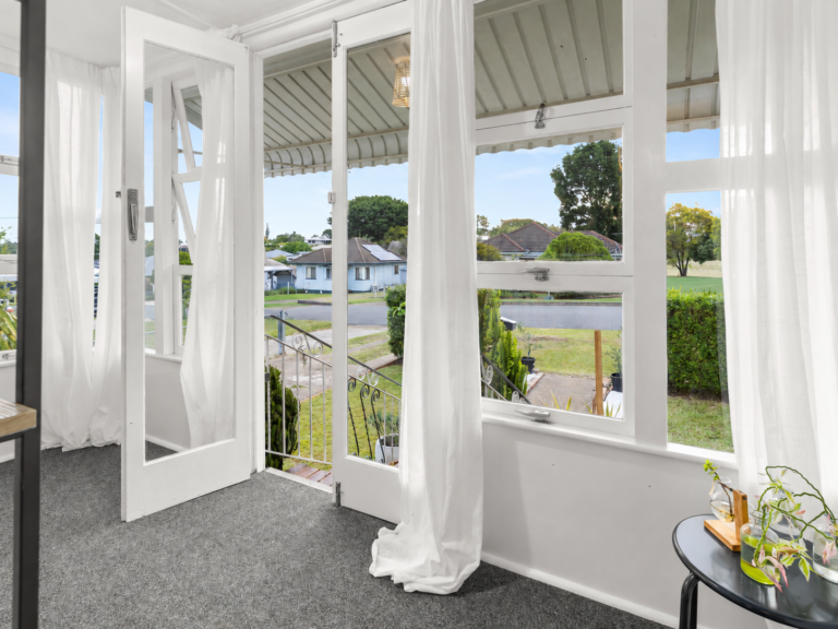 82 Cothill Road, Silkstone, QLD 4304