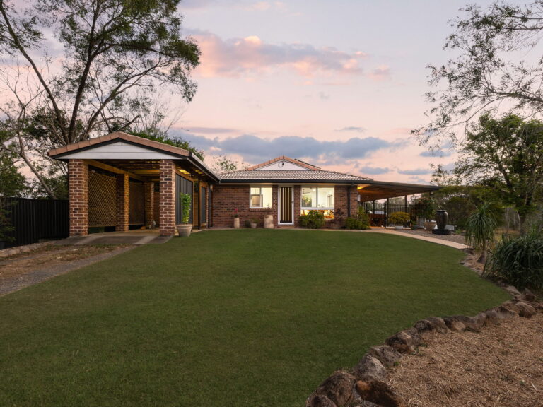 65 Riverside Avenue, Barellan Point, QLD 4306