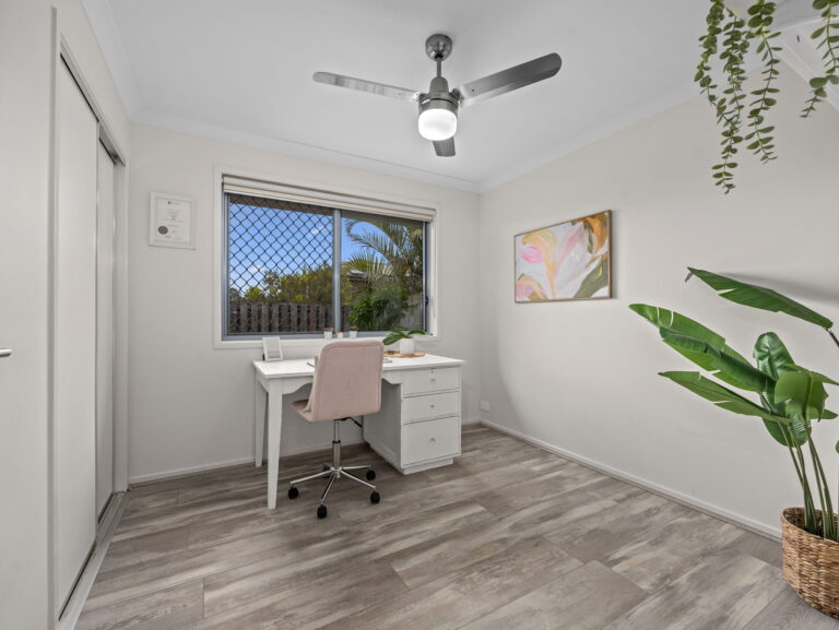 2/37 Lillypilly Drive, Ripley, QLD 4306