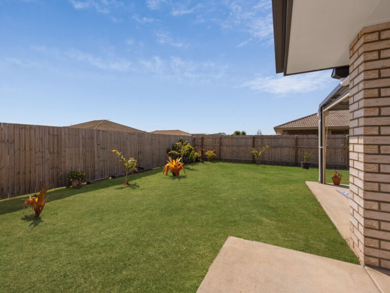 26 Haslingden Park Drive, Lowood, QLD 4311