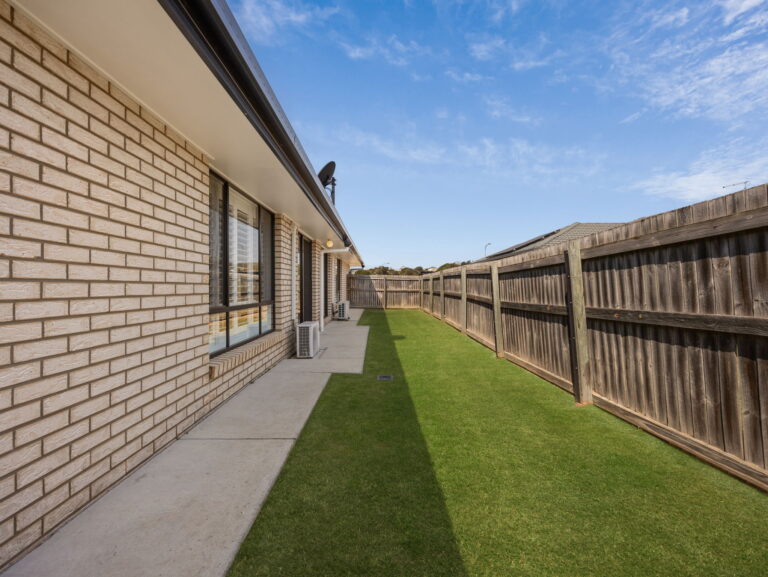 26 Haslingden Park Drive, Lowood, QLD 4311