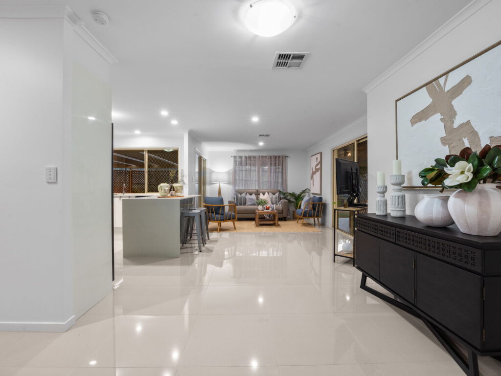 35 Carissa Street, Sinnamon Park, QLD 4073