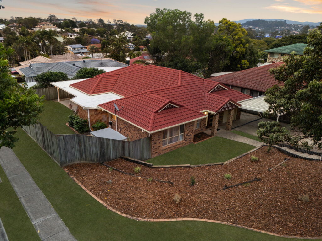 35 Carissa Street, Sinnamon Park, QLD 4073