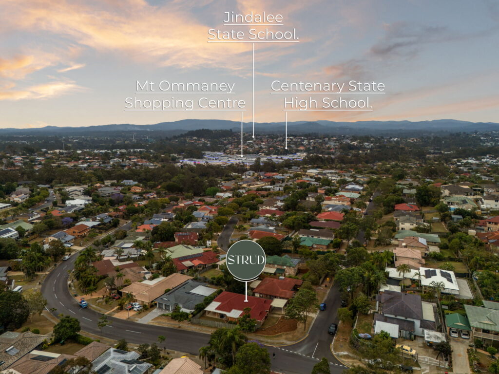 35 Carissa Street, Sinnamon Park, QLD 4073