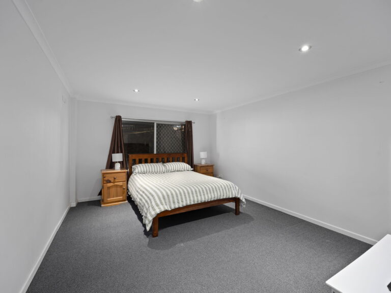 10 Cushing Street, North Ipswich, QLD 4305