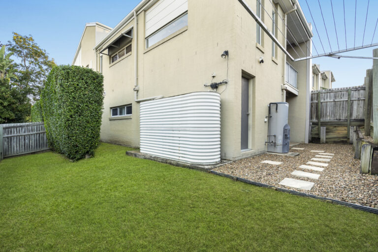 18 Talisker Street, Springfield Lakes, QLD 4300