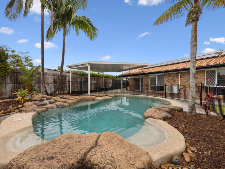 11 Pinto Court, Yamanto, QLD 4305