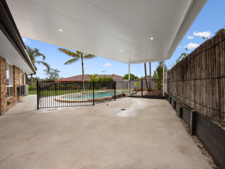 11 Pinto Court, Yamanto, QLD 4305