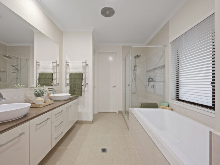 6 William Street, Deebing Heights, QLD 4306