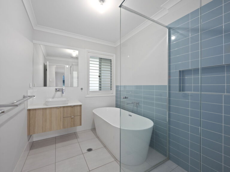 10 Catherine Street, Augustine Heights, QLD 4300