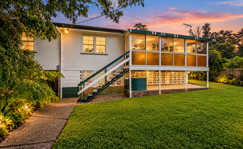 Ferny Hills QLD 4055 R2-5268536