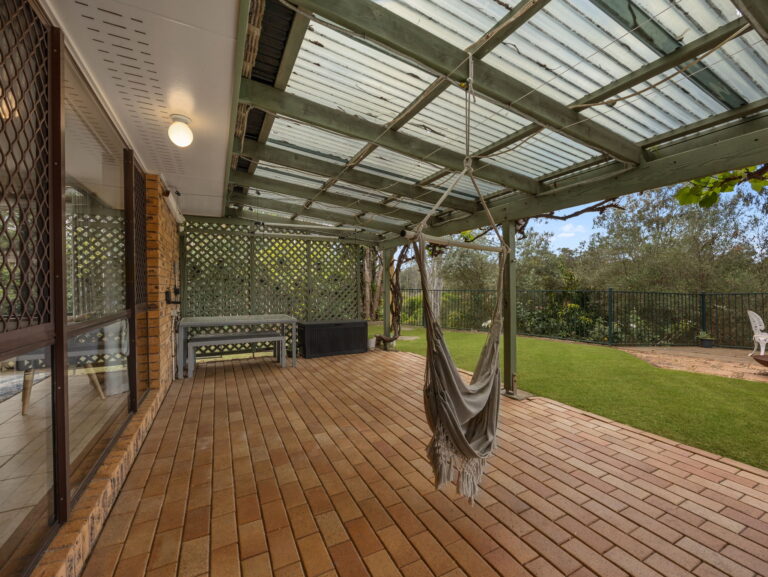 40 Islandview Street, Barellan Point, QLD 4306