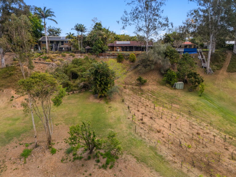 40 Islandview Street, Barellan Point, QLD 4306