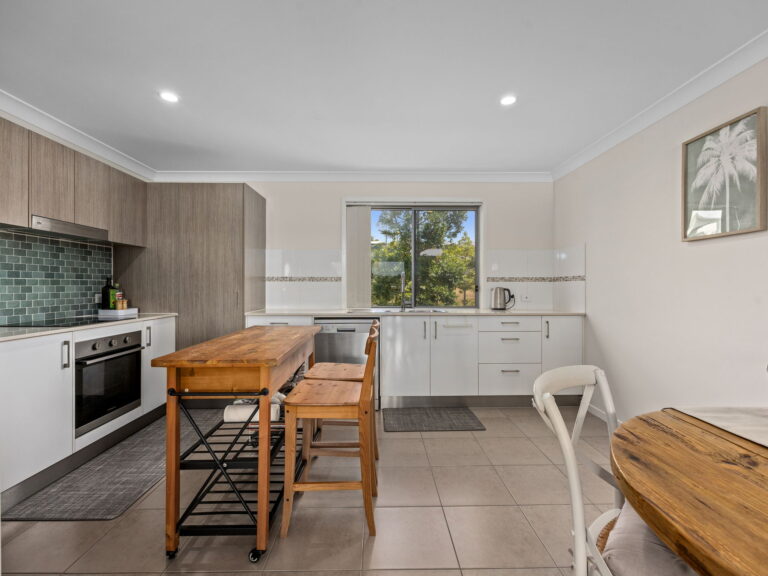 17/84 The Promenade, Springfield Lakes, QLD 4300