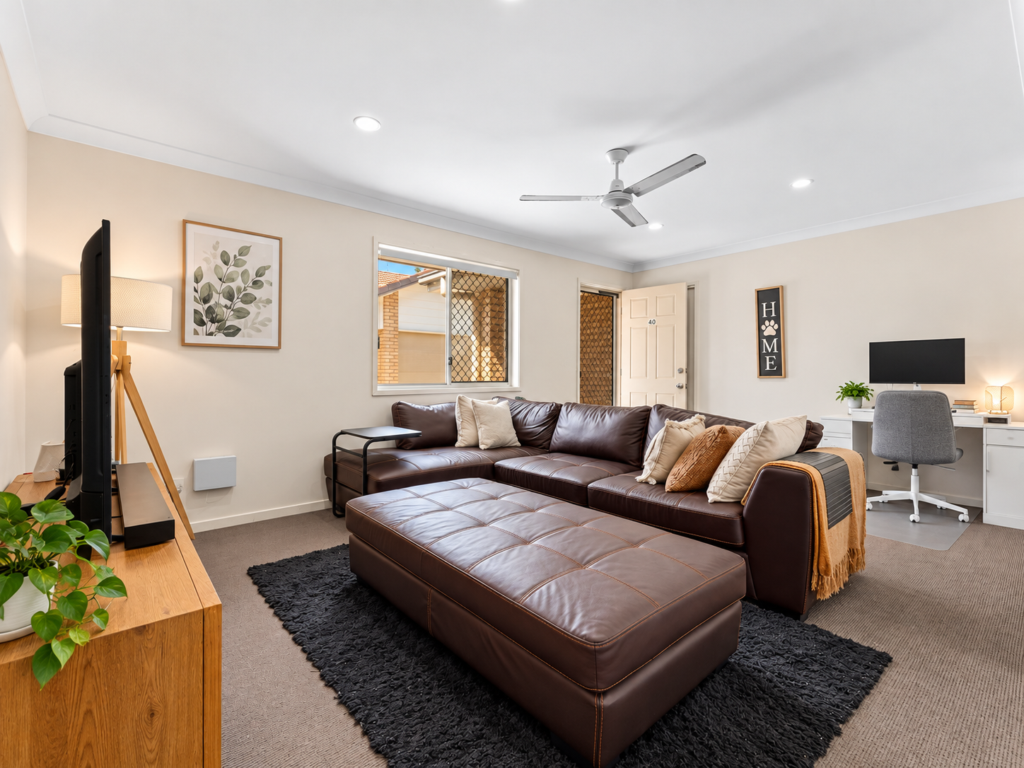 40/8 Rosegum Place, Redbank Plains, QLD 4301