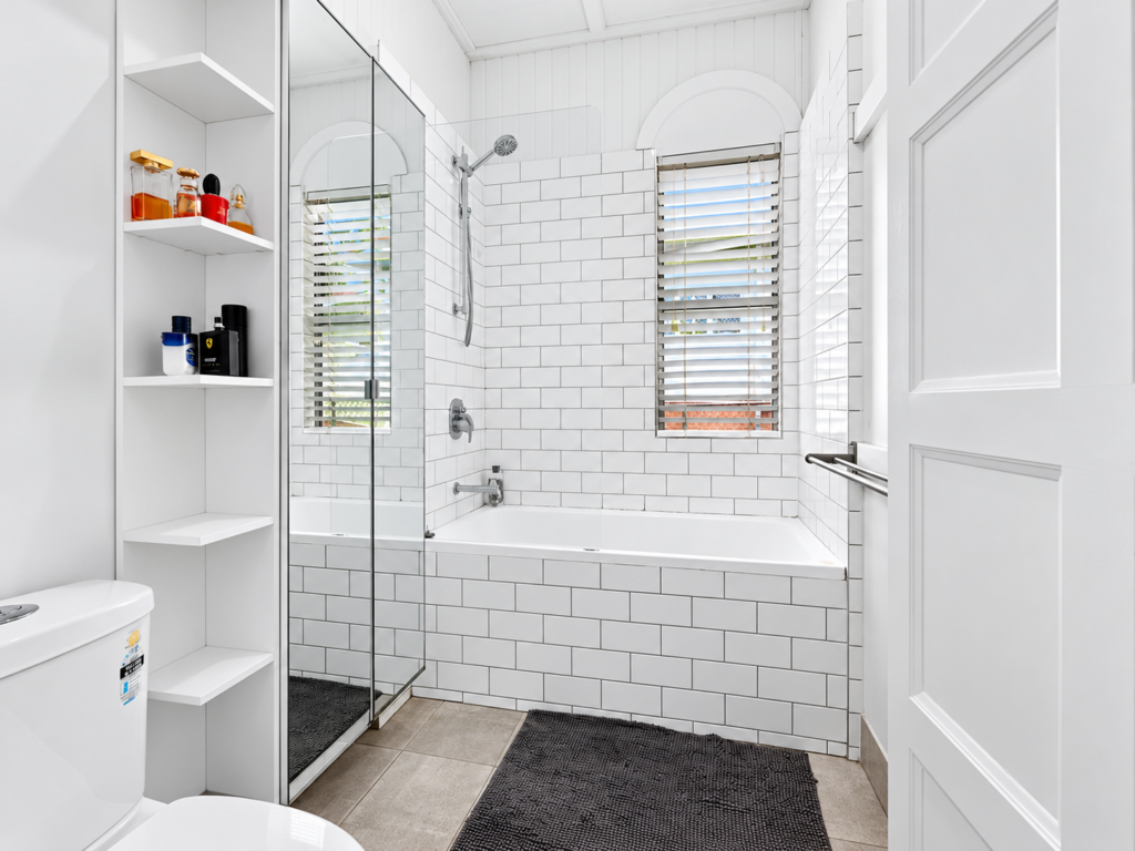 26 North Station Road, North Booval, QLD 4304