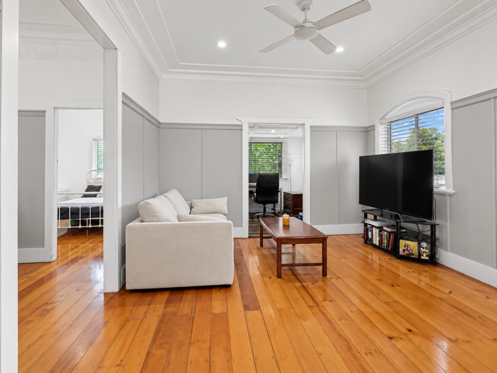 26 North Station Road, North Booval, QLD 4304