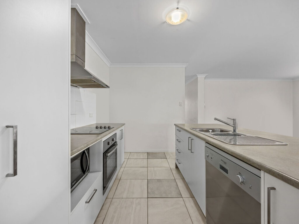 7 Tawney Street, Lowood, QLD 4311