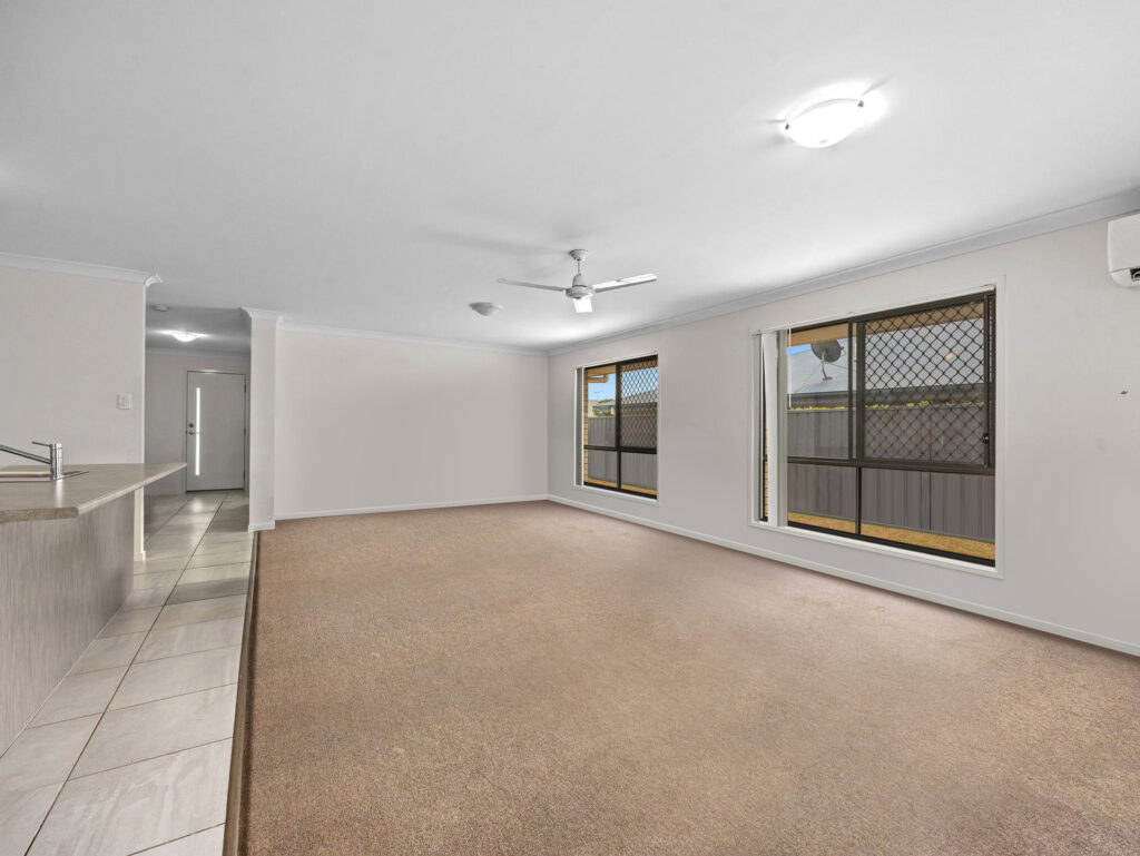 7 Tawney Street, Lowood, QLD 4311