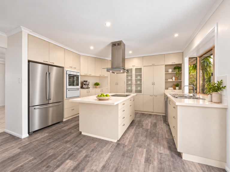 5 Nigel Street, Redbank Plains, QLD 4301
