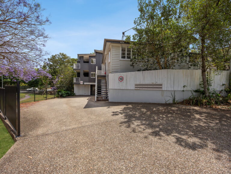 10/15 Cottenham Street, Fairfield, QLD 4103