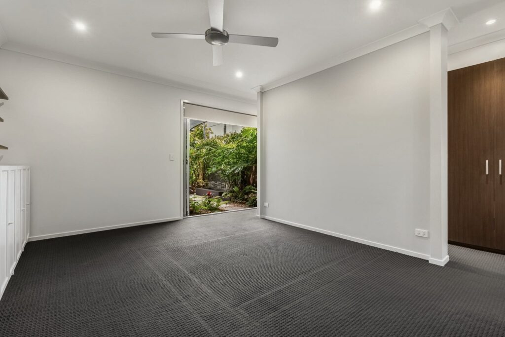 112 Valentine Circuit, Augustine Heights, QLD 4300
