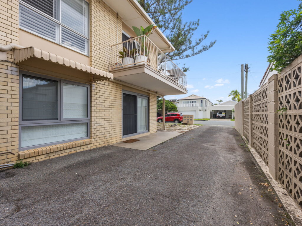 1/22 Alfred Street, Mermaid Beach, QLD 4218