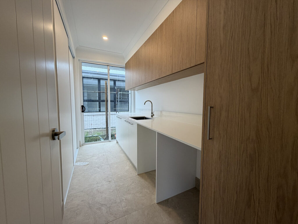 129 Glassey Parade, Ripley, QLD 4306