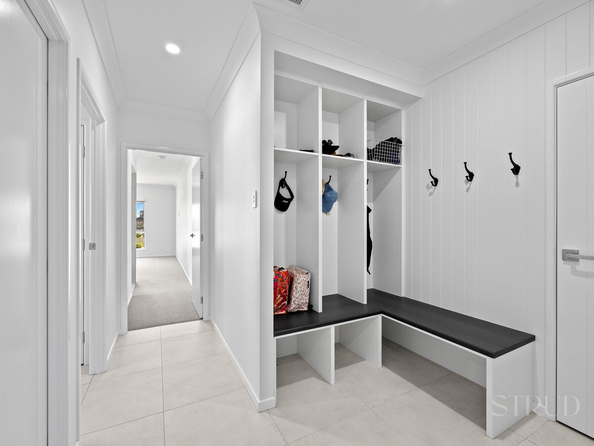 eyJ0eXAiOiJKV1QiLCJhbGciOiJIUzI1NiJ9.eyJzdGciOltbMTYsImh0dHBzOi8vYXUtY3JtLmNkbnMucmV4c29mdHdhcmUuY29tL2FwcC9saXZlc3RvcmUvYWNjb3VudHMvMzg2NC9saXN0aW5ncy8zOTQ1OTY3L2ltYWdlcy8xOV9mNjNhLTBlMWEtZjQ3MS1mMDViLTVhOGYtMjA0OC0zNzg0LWNhMTRfMjAyNDAxMjExMDI0MjQuanBnIiwxXSxbMTYsImh0dHBzOi8vYXUtY3JtLmNkbnMucmV4c29mdHdhcmUuY29tL2FwcC9saXZlc3RvcmUvYWNjb3VudHMvMzg2NC93YXRlcm1hcmtzLzUwNy9pbWFnZXMvU3RydWQtV2hpdGVfZTFhNi0zYWY2LWVhYzEtYzUwNC1jOTExLWM1ZmEtZGNhMi1lMWJhXzIwMjIwNTIwMDExNzI1LnBuZyIsMV0sWzgsMjVdLFsxMixudWxsLDAuMDksMl0sWzYsImJvdHRvbS1yaWdodCIsMjUsMjVdXSwiaXNzIjoiNTFjZWJlMTItMTUzYy0xMWU5LTk4YTYtNmU0YTY3YzRmYTg3In0