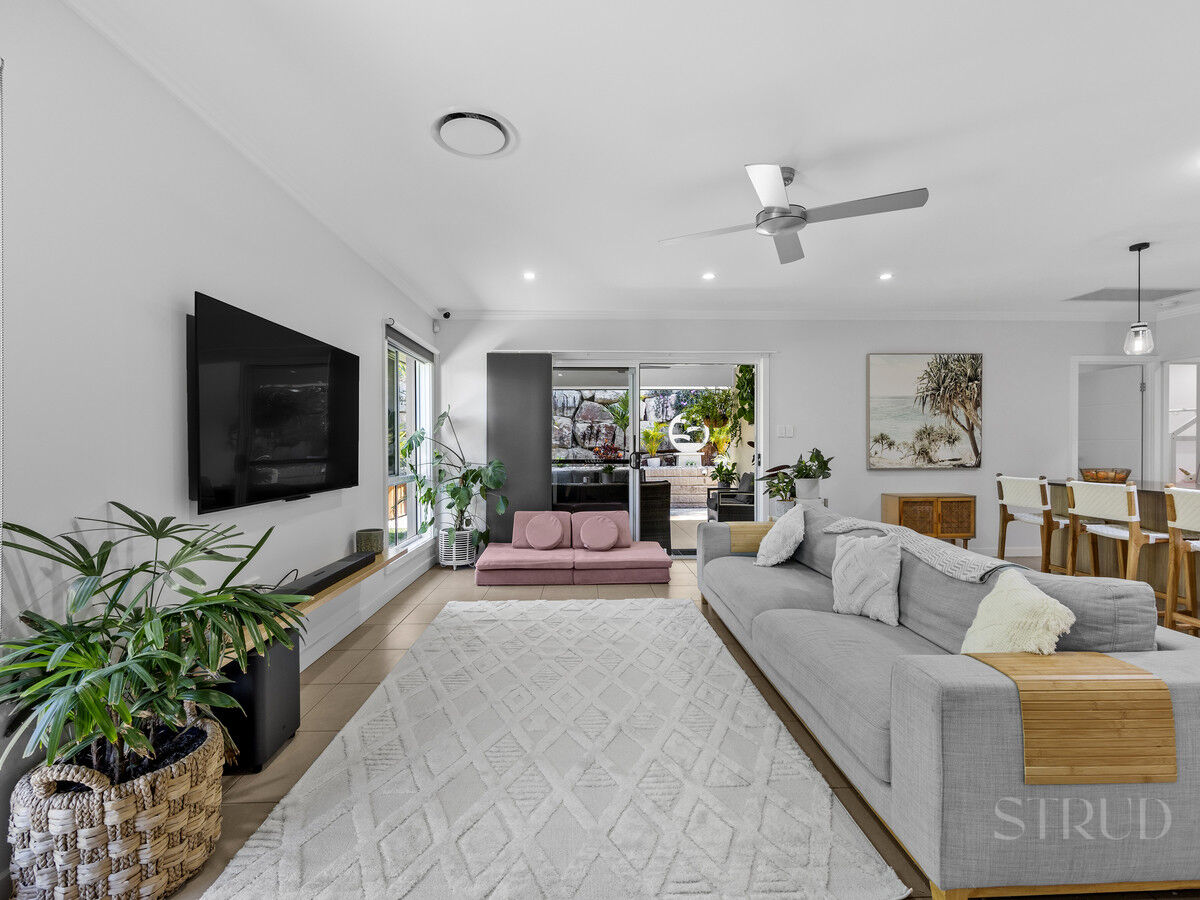 eyJ0eXAiOiJKV1QiLCJhbGciOiJIUzI1NiJ9.eyJzdGciOltbMTYsImh0dHBzOi8vYXUtY3JtLmNkbnMucmV4c29mdHdhcmUuY29tL2FwcC9saXZlc3RvcmUvYWNjb3VudHMvMzg2NC9saXN0aW5ncy80Mjg2MzU2L2ltYWdlcy8xNi1wcmludC05LWNhbGFkZW5pYV8xZTM1LTcyYWUtMzg1Zi00M2VjLTUxMDQtYzAxNC0zZjBjLTMxMWRfMjAyNDA5MjYxMjE1MDAuanBnIiwxXSxbMTYsImh0dHBzOi8vYXUtY3JtLmNkbnMucmV4c29mdHdhcmUuY29tL2FwcC9saXZlc3RvcmUvYWNjb3VudHMvMzg2NC93YXRlcm1hcmtzLzUwNy9pbWFnZXMvU3RydWQtV2hpdGVfZTFhNi0zYWY2LWVhYzEtYzUwNC1jOTExLWM1ZmEtZGNhMi1lMWJhXzIwMjIwNTIwMDExNzI1LnBuZyIsMV0sWzgsMjVdLFsxMixudWxsLDAuMDksMl0sWzYsImJvdHRvbS1yaWdodCIsMjUsMjVdXSwiaXNzIjoiNTFjZWJlMTItMTUzYy0xMWU5LTk4YTYtNmU0YTY3YzRmYTg3In0