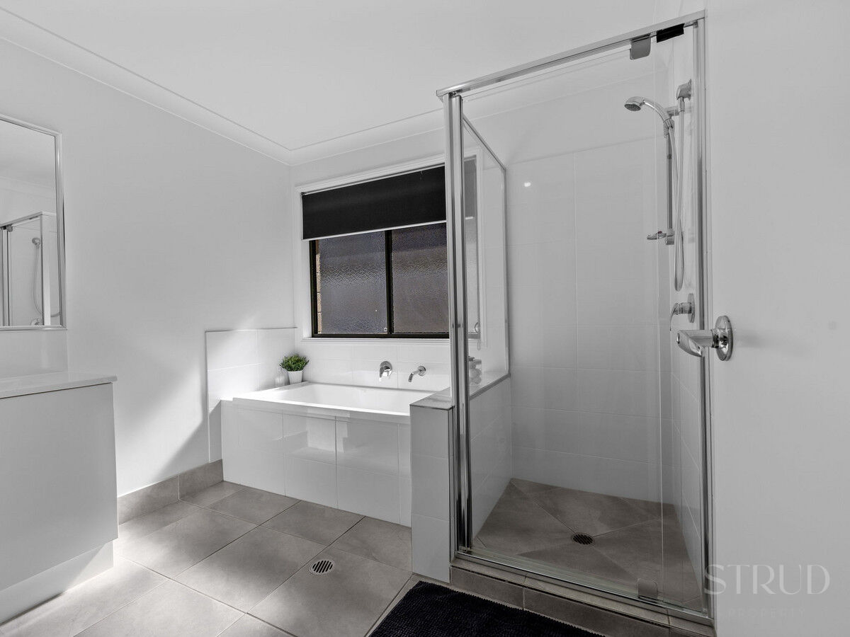 eyJ0eXAiOiJKV1QiLCJhbGciOiJIUzI1NiJ9.eyJzdGciOltbMTYsImh0dHBzOi8vYXUtY3JtLmNkbnMucmV4c29mdHdhcmUuY29tL2FwcC9saXZlc3RvcmUvYWNjb3VudHMvMzg2NC9saXN0aW5ncy80MjgxMzg3L2ltYWdlcy8xOC13ZWItb3ItbWxzLTEzLXd5bl8yOTE3LTE5YzEtMDFjOS1hZjczLTU2NTYtMmYxNS01ODllLTc4OTNfMjAyNDEwMDQxMjA4MDguanBnIiwxXSxbMTYsImh0dHBzOi8vYXUtY3JtLmNkbnMucmV4c29mdHdhcmUuY29tL2FwcC9saXZlc3RvcmUvYWNjb3VudHMvMzg2NC93YXRlcm1hcmtzLzUwNy9pbWFnZXMvU3RydWQtV2hpdGVfZTFhNi0zYWY2LWVhYzEtYzUwNC1jOTExLWM1ZmEtZGNhMi1lMWJhXzIwMjIwNTIwMDExNzI1LnBuZyIsMV0sWzgsMjVdLFsxMixudWxsLDAuMDksMl0sWzYsImJvdHRvbS1yaWdodCIsMjUsMjVdXSwiaXNzIjoiNTFjZWJlMTItMTUzYy0xMWU5LTk4YTYtNmU0YTY3YzRmYTg3In0