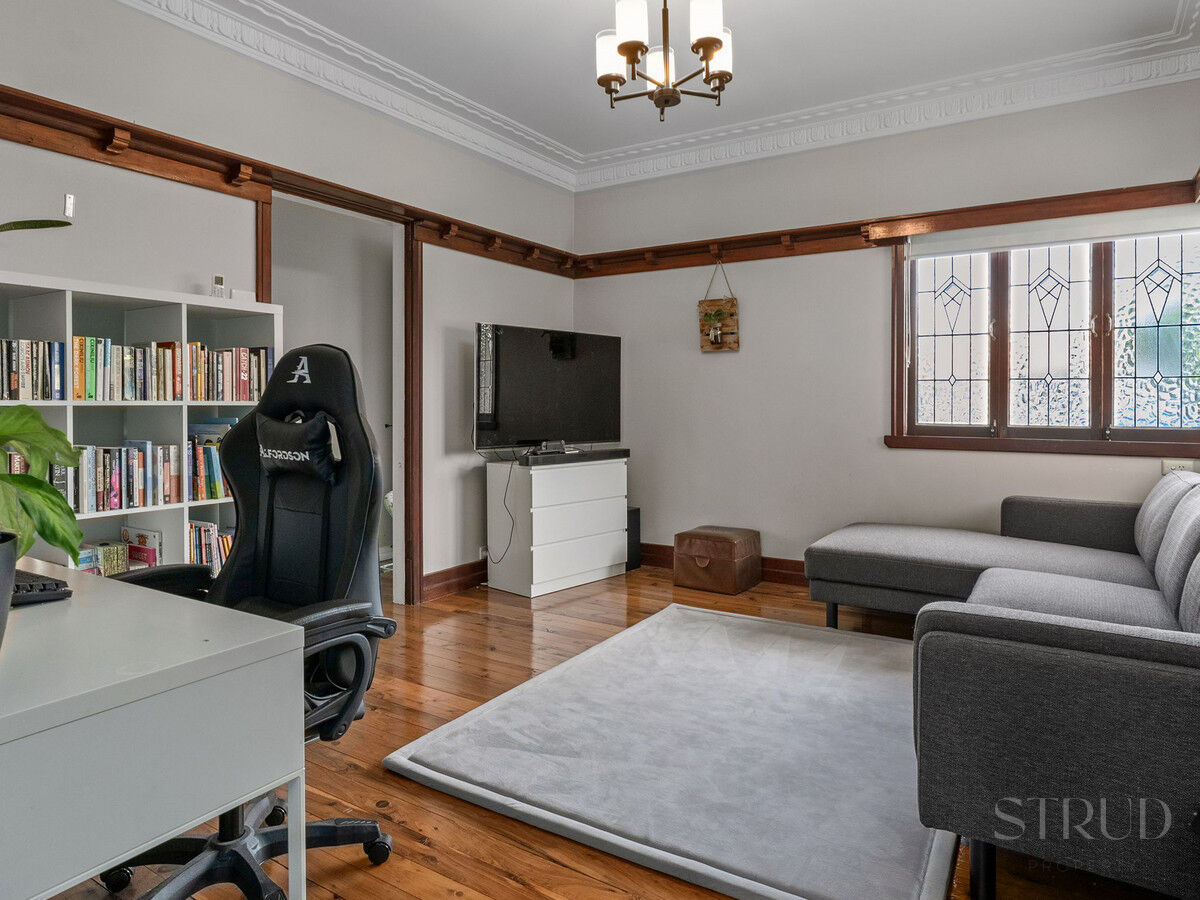 eyJ0eXAiOiJKV1QiLCJhbGciOiJIUzI1NiJ9.eyJzdGciOltbMTYsImh0dHBzOi8vYXUtY3JtLmNkbnMucmV4c29mdHdhcmUuY29tL2FwcC9saXZlc3RvcmUvYWNjb3VudHMvMzg2NC9saXN0aW5ncy80NDY4NzU0L2ltYWdlcy8xMi13ZWItb3ItbWxzLTMwLWNvb19hYmE2LWQyMjAtNGZhZC05OGVhLTFhMWUtOGRhNS05NzA5LTdhZTFfMjAyNTAzMDIwMzQwMjIuanBnIiwxXSxbMTYsImh0dHBzOi8vYXUtY3JtLmNkbnMucmV4c29mdHdhcmUuY29tL2FwcC9saXZlc3RvcmUvYWNjb3VudHMvMzg2NC93YXRlcm1hcmtzLzUwNy9pbWFnZXMvU3RydWQtV2hpdGVfZTFhNi0zYWY2LWVhYzEtYzUwNC1jOTExLWM1ZmEtZGNhMi1lMWJhXzIwMjIwNTIwMDExNzI1LnBuZyIsMV0sWzgsMjVdLFsxMixudWxsLDAuMDksMl0sWzYsImJvdHRvbS1yaWdodCIsMjUsMjVdXSwiaXNzIjoiNTFjZWJlMTItMTUzYy0xMWU5LTk4YTYtNmU0YTY3YzRmYTg3In0