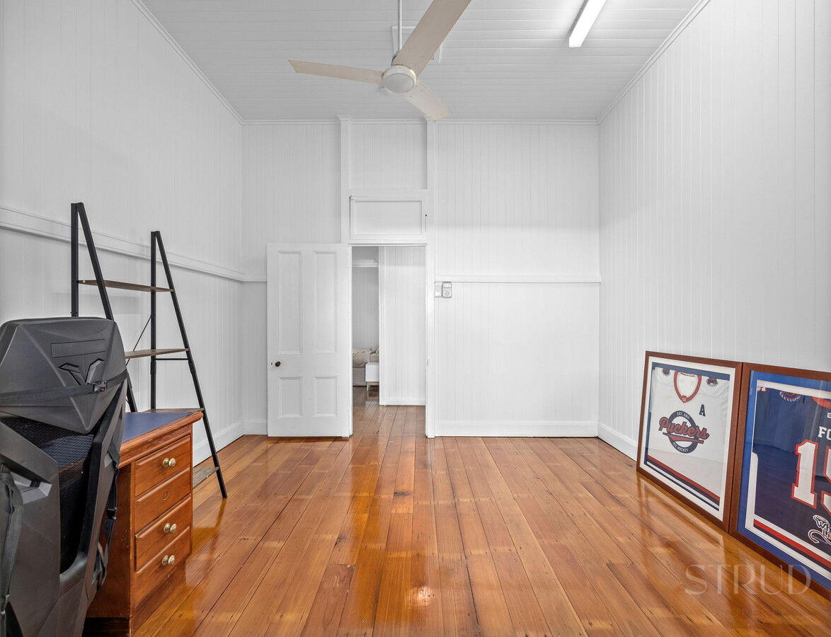 eyJ0eXAiOiJKV1QiLCJhbGciOiJIUzI1NiJ9.eyJzdGciOltbMTYsImh0dHBzOi8vYXUtY3JtLmNkbnMucmV4c29mdHdhcmUuY29tL2FwcC9saXZlc3RvcmUvYWNjb3VudHMvMzg2NC9saXN0aW5ncy80NzE5NjY2L2ltYWdlcy8xOC13ZWItb3ItbWxzLTI5LXdpbF84ZjFkLWYzYzgtNDdlZi0yZjBhLWNjN2UtM2UxZi0yODk0LThmMTZfMjAyNTEwMDgxMTA4MjIuanBnIiwxXSxbMTYsImh0dHBzOi8vYXUtY3JtLmNkbnMucmV4c29mdHdhcmUuY29tL2FwcC9saXZlc3RvcmUvYWNjb3VudHMvMzg2NC93YXRlcm1hcmtzLzUwNy9pbWFnZXMvU3RydWQtV2hpdGVfZTFhNi0zYWY2LWVhYzEtYzUwNC1jOTExLWM1ZmEtZGNhMi1lMWJhXzIwMjIwNTIwMDExNzI1LnBuZyIsMV0sWzgsMjVdLFsxMixudWxsLDAuMDksMl0sWzYsImJvdHRvbS1yaWdodCIsMjUsMjVdXSwiaXNzIjoiNTFjZWJlMTItMTUzYy0xMWU5LTk4YTYtNmU0YTY3YzRmYTg3In0