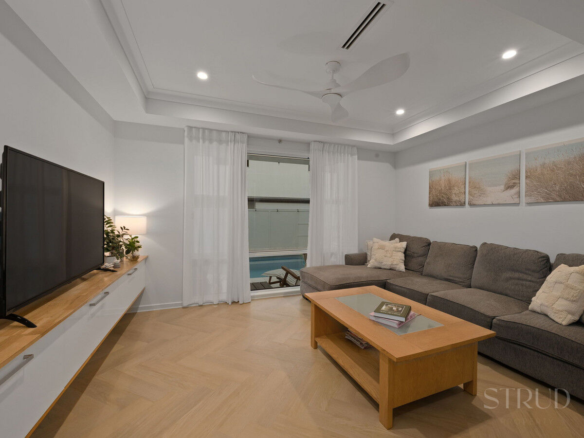 eyJ0eXAiOiJKV1QiLCJhbGciOiJIUzI1NiJ9.eyJzdGciOltbMTYsImh0dHBzOi8vYXUtY3JtLmNkbnMucmV4c29mdHdhcmUuY29tL2FwcC9saXZlc3RvcmUvYWNjb3VudHMvMzg2NC9saXN0aW5ncy80NzMzMjIyL2ltYWdlcy81LXdlYi1vci1tbHMtMTItbG9tYV82YzRiLTE3NGYtNmZjNi1hZDQ5LTY1NWQtZjI1NS0yYTU5LWY0MmRfMjAyNTExMjcwNDQ4MjguanBnIiwxXSxbMTYsImh0dHBzOi8vYXUtY3JtLmNkbnMucmV4c29mdHdhcmUuY29tL2FwcC9saXZlc3RvcmUvYWNjb3VudHMvMzg2NC93YXRlcm1hcmtzLzUwNy9pbWFnZXMvU3RydWQtV2hpdGVfZTFhNi0zYWY2LWVhYzEtYzUwNC1jOTExLWM1ZmEtZGNhMi1lMWJhXzIwMjIwNTIwMDExNzI1LnBuZyIsMV0sWzgsMjVdLFsxMixudWxsLDAuMDksMl0sWzYsImJvdHRvbS1yaWdodCIsMjUsMjVdXSwiaXNzIjoiNTFjZWJlMTItMTUzYy0xMWU5LTk4YTYtNmU0YTY3YzRmYTg3In0