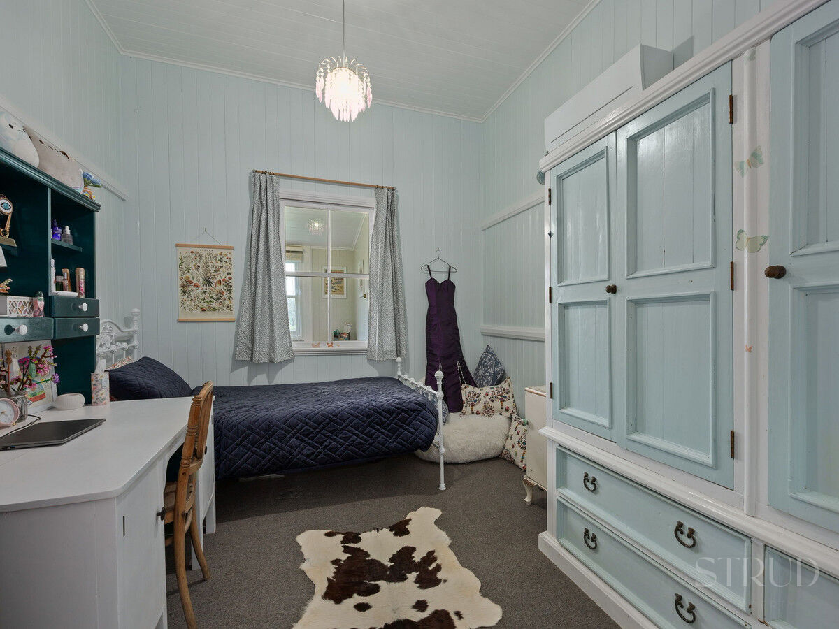 eyJ0eXAiOiJKV1QiLCJhbGciOiJIUzI1NiJ9.eyJzdGciOltbMTYsImh0dHBzOi8vYXUtY3JtLmNkbnMucmV4c29mdHdhcmUuY29tL2FwcC9saXZlc3RvcmUvYWNjb3VudHMvMzg2NC9saXN0aW5ncy80ODI3NjIyL2ltYWdlcy8zMy13ZWItb3ItbWxzLTQ5LXdvb18xN2U4LTJlMGYtYzM5Yi0yNzI0LTgyOWMtODY0MC01MWVlLTQxNmRfMjAyNTEyMTcwNDA5MjcuanBnIiwxXSxbMTYsImh0dHBzOi8vYXUtY3JtLmNkbnMucmV4c29mdHdhcmUuY29tL2FwcC9saXZlc3RvcmUvYWNjb3VudHMvMzg2NC93YXRlcm1hcmtzLzUwNy9pbWFnZXMvU3RydWQtV2hpdGVfZTFhNi0zYWY2LWVhYzEtYzUwNC1jOTExLWM1ZmEtZGNhMi1lMWJhXzIwMjIwNTIwMDExNzI1LnBuZyIsMV0sWzgsMjVdLFsxMixudWxsLDAuMDksMl0sWzYsImJvdHRvbS1yaWdodCIsMjUsMjVdXSwiaXNzIjoiNTFjZWJlMTItMTUzYy0xMWU5LTk4YTYtNmU0YTY3YzRmYTg3In0