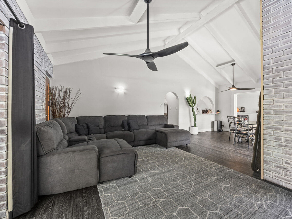 eyJ0eXAiOiJKV1QiLCJhbGciOiJIUzI1NiJ9.eyJzdGciOltbMTYsImh0dHBzOi8vYXUtY3JtLmNkbnMucmV4c29mdHdhcmUuY29tL2FwcC9saXZlc3RvcmUvYWNjb3VudHMvMzg2NC9saXN0aW5ncy80ODQ2OTExL2ltYWdlcy8xOC13ZWItb3ItbWxzLTQ2LWZyYV8zOTRlLTY3OWMtMWU5Mi0wODUwLTY4YTktZjhjOC04Njk0LTM5YzNfMjAyNjAxMDkwMzU3MzguanBnIiwxXSxbMTYsImh0dHBzOi8vYXUtY3JtLmNkbnMucmV4c29mdHdhcmUuY29tL2FwcC9saXZlc3RvcmUvYWNjb3VudHMvMzg2NC93YXRlcm1hcmtzLzUwNy9pbWFnZXMvU3RydWQtV2hpdGVfZTFhNi0zYWY2LWVhYzEtYzUwNC1jOTExLWM1ZmEtZGNhMi1lMWJhXzIwMjIwNTIwMDExNzI1LnBuZyIsMV0sWzgsMjVdLFsxMixudWxsLDAuMDksMl0sWzYsImJvdHRvbS1yaWdodCIsMjUsMjVdXSwiaXNzIjoiNTFjZWJlMTItMTUzYy0xMWU5LTk4YTYtNmU0YTY3YzRmYTg3In0