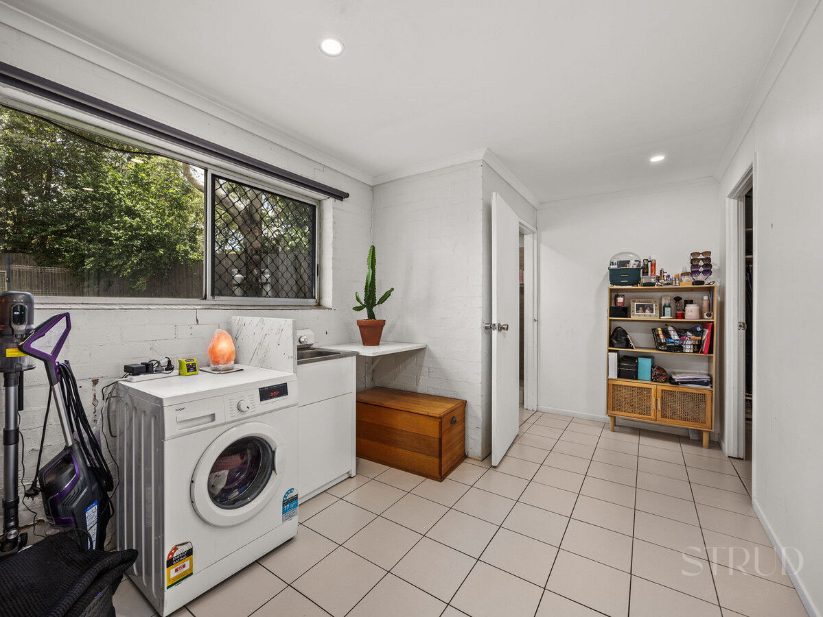 eyJ0eXAiOiJKV1QiLCJhbGciOiJIUzI1NiJ9.eyJzdGciOltbMTYsImh0dHBzOi8vYXUtY3JtLmNkbnMucmV4c29mdHdhcmUuY29tL2FwcC9saXZlc3RvcmUvYWNjb3VudHMvMzg2NC9saXN0aW5ncy80ODQ2OTExL2ltYWdlcy8zMS13ZWItb3ItbWxzLTQ2LWZyYV9kMGM5LTAxMWEtMmU0MC05ZmE5LTBjMDgtMmQ2OC04ZGMxLTZhNTdfMjAyNjAxMDkwMzU3NTIuanBnIiwxXSxbMTYsImh0dHBzOi8vYXUtY3JtLmNkbnMucmV4c29mdHdhcmUuY29tL2FwcC9saXZlc3RvcmUvYWNjb3VudHMvMzg2NC93YXRlcm1hcmtzLzUwNy9pbWFnZXMvU3RydWQtV2hpdGVfZTFhNi0zYWY2LWVhYzEtYzUwNC1jOTExLWM1ZmEtZGNhMi1lMWJhXzIwMjIwNTIwMDExNzI1LnBuZyIsMV0sWzgsMjVdLFsxMixudWxsLDAuMDksMl0sWzYsImJvdHRvbS1yaWdodCIsMjUsMjVdXSwiaXNzIjoiNTFjZWJlMTItMTUzYy0xMWU5LTk4YTYtNmU0YTY3YzRmYTg3In0