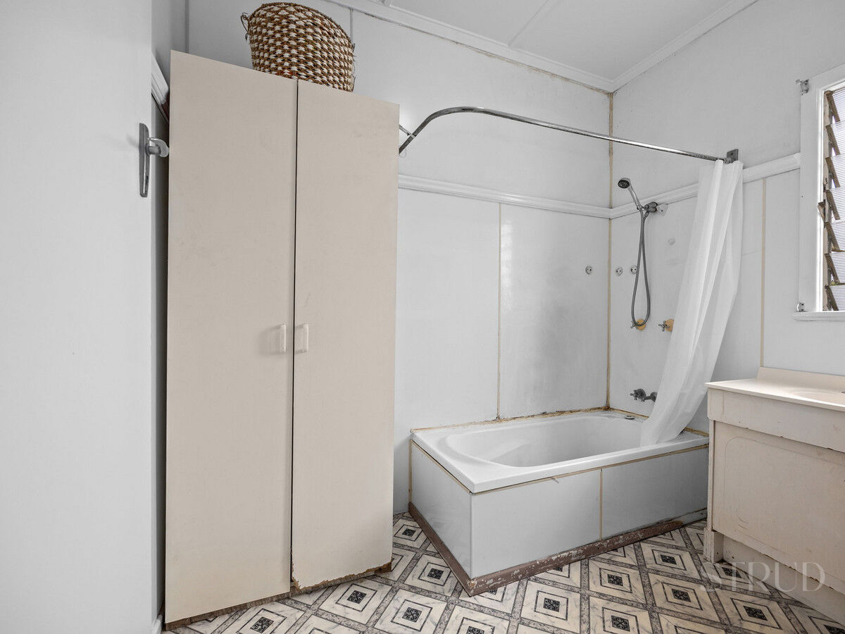 eyJ0eXAiOiJKV1QiLCJhbGciOiJIUzI1NiJ9.eyJzdGciOltbMTYsImh0dHBzOi8vYXUtY3JtLmNkbnMucmV4c29mdHdhcmUuY29tL2FwcC9saXZlc3RvcmUvYWNjb3VudHMvMzg2NC9saXN0aW5ncy80ODU0NTU1L2ltYWdlcy8xNy13ZWItb3ItbWxzLTEzYS1ncl82NWRiLTU2MzUtNTdlNS01MjA0LTk1YzctMjNiMC1iZGNlLTI0YmVfMjAyNjAyMDUwMjAxNTMuanBnIiwxXSxbMTYsImh0dHBzOi8vYXUtY3JtLmNkbnMucmV4c29mdHdhcmUuY29tL2FwcC9saXZlc3RvcmUvYWNjb3VudHMvMzg2NC93YXRlcm1hcmtzLzUwNy9pbWFnZXMvU3RydWQtV2hpdGVfZTFhNi0zYWY2LWVhYzEtYzUwNC1jOTExLWM1ZmEtZGNhMi1lMWJhXzIwMjIwNTIwMDExNzI1LnBuZyIsMV0sWzgsMjVdLFsxMixudWxsLDAuMDksMl0sWzYsImJvdHRvbS1yaWdodCIsMjUsMjVdXSwiaXNzIjoiNTFjZWJlMTItMTUzYy0xMWU5LTk4YTYtNmU0YTY3YzRmYTg3In0