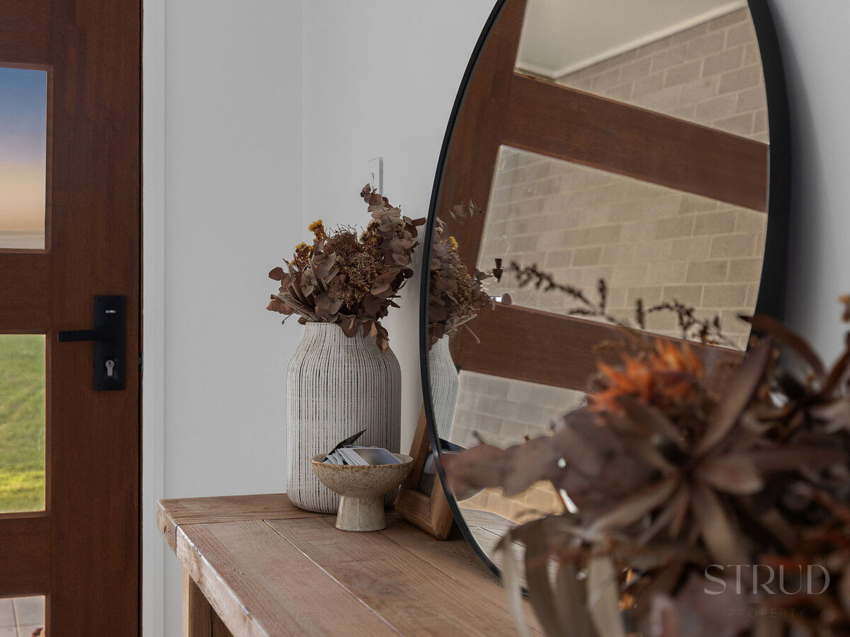 eyJ0eXAiOiJKV1QiLCJhbGciOiJIUzI1NiJ9.eyJzdGciOltbMTYsImh0dHBzOi8vYXUtY3JtLmNkbnMucmV4c29mdHdhcmUuY29tL2FwcC9saXZlc3RvcmUvYWNjb3VudHMvMzg2NC9saXN0aW5ncy80Nzg1ODc3L2ltYWdlcy8yMi13ZWItb3ItbWxzLTMwOS1iaV8zNjI0LTBhOTYtOTAwNC0xZWZlLTFiMzktMDVmYy03NDRiLTRiMWFfMjAyNTExMTkwMzA2NTguanBnIiwxXSxbMTYsImh0dHBzOi8vYXUtY3JtLmNkbnMucmV4c29mdHdhcmUuY29tL2FwcC9saXZlc3RvcmUvYWNjb3VudHMvMzg2NC93YXRlcm1hcmtzLzUwNy9pbWFnZXMvU3RydWQtV2hpdGVfZTFhNi0zYWY2LWVhYzEtYzUwNC1jOTExLWM1ZmEtZGNhMi1lMWJhXzIwMjIwNTIwMDExNzI1LnBuZyIsMV0sWzgsMjVdLFsxMixudWxsLDAuMDksMl0sWzYsImJvdHRvbS1yaWdodCIsMjUsMjVdXSwiaXNzIjoiNTFjZWJlMTItMTUzYy0xMWU5LTk4YTYtNmU0YTY3YzRmYTg3In0