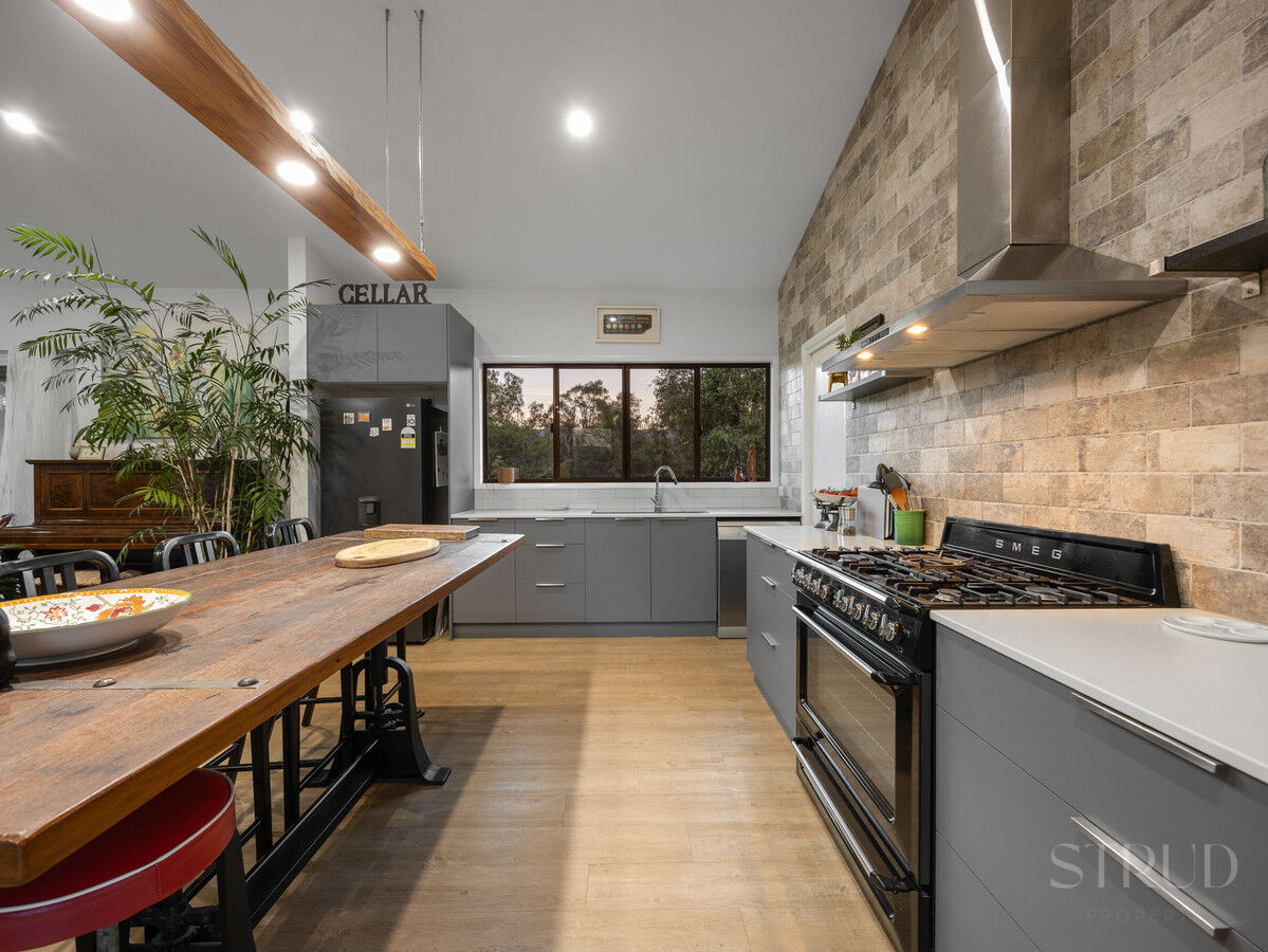 eyJ0eXAiOiJKV1QiLCJhbGciOiJIUzI1NiJ9.eyJzdGciOltbMTYsImh0dHBzOi8vYXUtY3JtLmNkbnMucmV4c29mdHdhcmUuY29tL2FwcC9saXZlc3RvcmUvYWNjb3VudHMvMzg2NC9saXN0aW5ncy80NzU4NTgzL2ltYWdlcy8xNS13ZWItb3ItbWxzLTQ3MS10YV8zNDBmLTI4YzEtYjVmYi02Mjc4LWY3MWEtODRhZi00Y2Y2LTgzMWJfMjAyNTExMDkxMTA4MTkuanBnIiwxXSxbMTYsImh0dHBzOi8vYXUtY3JtLmNkbnMucmV4c29mdHdhcmUuY29tL2FwcC9saXZlc3RvcmUvYWNjb3VudHMvMzg2NC93YXRlcm1hcmtzLzUwNy9pbWFnZXMvU3RydWQtV2hpdGVfZTFhNi0zYWY2LWVhYzEtYzUwNC1jOTExLWM1ZmEtZGNhMi1lMWJhXzIwMjIwNTIwMDExNzI1LnBuZyIsMV0sWzgsMjVdLFsxMixudWxsLDAuMDksMl0sWzYsImJvdHRvbS1yaWdodCIsMjUsMjVdXSwiaXNzIjoiNTFjZWJlMTItMTUzYy0xMWU5LTk4YTYtNmU0YTY3YzRmYTg3In0