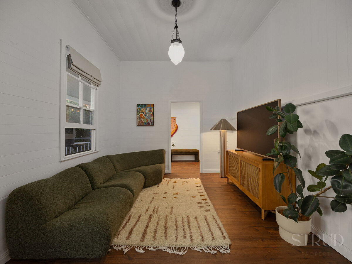 eyJ0eXAiOiJKV1QiLCJhbGciOiJIUzI1NiJ9.eyJzdGciOltbMTYsImh0dHBzOi8vYXUtY3JtLmNkbnMucmV4c29mdHdhcmUuY29tL2FwcC9saXZlc3RvcmUvYWNjb3VudHMvMzg2NC9saXN0aW5ncy80ODgxODAxL2ltYWdlcy8yMS13ZWItb3ItbWxzLTQ4LXdhZ19hNGJlLTY2ZWYtZDBmYy0zZmNjLWMzOTEtZGMwMy1jODhkLTI4ZThfMjAyNjAxMjcwNjIwNTAuanBnIiwxXSxbMTYsImh0dHBzOi8vYXUtY3JtLmNkbnMucmV4c29mdHdhcmUuY29tL2FwcC9saXZlc3RvcmUvYWNjb3VudHMvMzg2NC93YXRlcm1hcmtzLzUwNy9pbWFnZXMvU3RydWQtV2hpdGVfZTFhNi0zYWY2LWVhYzEtYzUwNC1jOTExLWM1ZmEtZGNhMi1lMWJhXzIwMjIwNTIwMDExNzI1LnBuZyIsMV0sWzgsMjVdLFsxMixudWxsLDAuMDksMl0sWzYsImJvdHRvbS1yaWdodCIsMjUsMjVdXSwiaXNzIjoiNTFjZWJlMTItMTUzYy0xMWU5LTk4YTYtNmU0YTY3YzRmYTg3In0