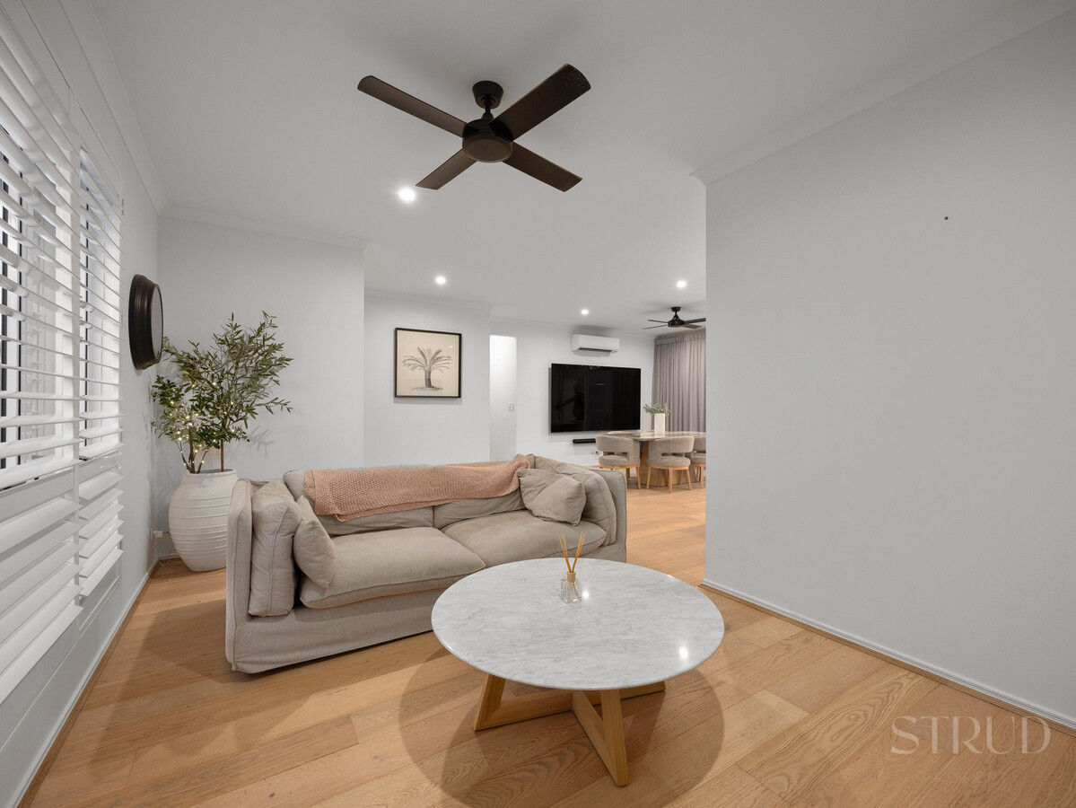 eyJ0eXAiOiJKV1QiLCJhbGciOiJIUzI1NiJ9.eyJzdGciOltbMTYsImh0dHBzOi8vYXUtY3JtLmNkbnMucmV4c29mdHdhcmUuY29tL2FwcC9saXZlc3RvcmUvYWNjb3VudHMvMzg2NC9saXN0aW5ncy80ODkzMjU3L2ltYWdlcy8xOC13ZWItb3ItbWxzLTI2LWNpdF8zZWIzLWQ1OWMtODM0YS1hNzNmLThlNmUtMTA1OC1lMWJhLThkZTBfMjAyNjAyMTExMTI3MTEuanBnIiwxXSxbMTYsImh0dHBzOi8vYXUtY3JtLmNkbnMucmV4c29mdHdhcmUuY29tL2FwcC9saXZlc3RvcmUvYWNjb3VudHMvMzg2NC93YXRlcm1hcmtzLzUwNy9pbWFnZXMvU3RydWQtV2hpdGVfZTFhNi0zYWY2LWVhYzEtYzUwNC1jOTExLWM1ZmEtZGNhMi1lMWJhXzIwMjIwNTIwMDExNzI1LnBuZyIsMV0sWzgsMjVdLFsxMixudWxsLDAuMDksMl0sWzYsImJvdHRvbS1yaWdodCIsMjUsMjVdXSwiaXNzIjoiNTFjZWJlMTItMTUzYy0xMWU5LTk4YTYtNmU0YTY3YzRmYTg3In0