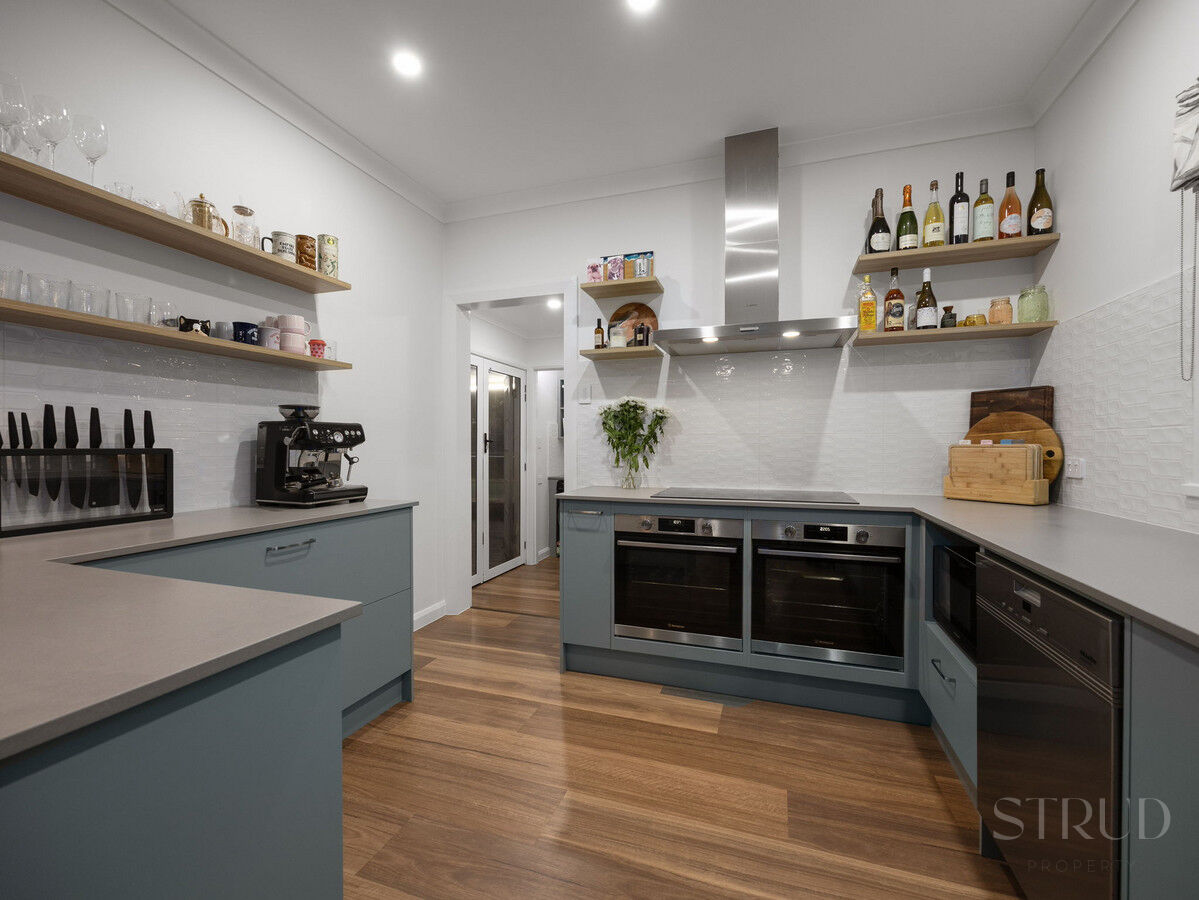 eyJ0eXAiOiJKV1QiLCJhbGciOiJIUzI1NiJ9.eyJzdGciOltbMTYsImh0dHBzOi8vYXUtY3JtLmNkbnMucmV4c29mdHdhcmUuY29tL2FwcC9saXZlc3RvcmUvYWNjb3VudHMvMzg2NC9saXN0aW5ncy80ODk1MDkwL2ltYWdlcy8xMi13ZWItb3ItbWxzLTEzLWJlYV8wNGY3LThjZTgtYmNjOS05YTQ4LWFiMGUtMjRiOS0zNDk3LTZmYmZfMjAyNjAyMTMwNTE2MTQuanBnIiwxXSxbMTYsImh0dHBzOi8vYXUtY3JtLmNkbnMucmV4c29mdHdhcmUuY29tL2FwcC9saXZlc3RvcmUvYWNjb3VudHMvMzg2NC93YXRlcm1hcmtzLzUwNy9pbWFnZXMvU3RydWQtV2hpdGVfZTFhNi0zYWY2LWVhYzEtYzUwNC1jOTExLWM1ZmEtZGNhMi1lMWJhXzIwMjIwNTIwMDExNzI1LnBuZyIsMV0sWzgsMjVdLFsxMixudWxsLDAuMDksMl0sWzYsImJvdHRvbS1yaWdodCIsMjUsMjVdXSwiaXNzIjoiNTFjZWJlMTItMTUzYy0xMWU5LTk4YTYtNmU0YTY3YzRmYTg3In0