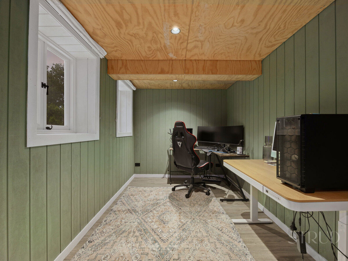 eyJ0eXAiOiJKV1QiLCJhbGciOiJIUzI1NiJ9.eyJzdGciOltbMTYsImh0dHBzOi8vYXUtY3JtLmNkbnMucmV4c29mdHdhcmUuY29tL2FwcC9saXZlc3RvcmUvYWNjb3VudHMvMzg2NC9saXN0aW5ncy80ODk1MDkwL2ltYWdlcy8xNy13ZWItb3ItbWxzLTEzLWJlYV8yNDJmLWYyOTEtOWUzNC1lMzgxLWIwN2ItODVkYy02OGU1LWE4ZDFfMjAyNjAyMTMwNTE1NDUuanBnIiwxXSxbMTYsImh0dHBzOi8vYXUtY3JtLmNkbnMucmV4c29mdHdhcmUuY29tL2FwcC9saXZlc3RvcmUvYWNjb3VudHMvMzg2NC93YXRlcm1hcmtzLzUwNy9pbWFnZXMvU3RydWQtV2hpdGVfZTFhNi0zYWY2LWVhYzEtYzUwNC1jOTExLWM1ZmEtZGNhMi1lMWJhXzIwMjIwNTIwMDExNzI1LnBuZyIsMV0sWzgsMjVdLFsxMixudWxsLDAuMDksMl0sWzYsImJvdHRvbS1yaWdodCIsMjUsMjVdXSwiaXNzIjoiNTFjZWJlMTItMTUzYy0xMWU5LTk4YTYtNmU0YTY3YzRmYTg3In0