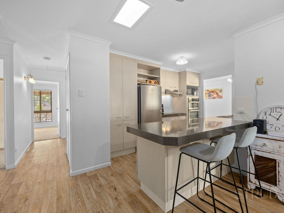 eyJ0eXAiOiJKV1QiLCJhbGciOiJIUzI1NiJ9.eyJzdGciOltbMTYsImh0dHBzOi8vYXUtY3JtLmNkbnMucmV4c29mdHdhcmUuY29tL2FwcC9saXZlc3RvcmUvYWNjb3VudHMvMzg2NC9saXN0aW5ncy80NzUyMjI2L2ltYWdlcy8xMi13ZWItb3ItbWxzLTYzLXdpbF9hZTk5LTQwZGEtZDk1MS1jYmViLTIxOWMtZWEyYS0wOTFjLTg0MzlfMjAyNTEwMjQwMzA0MDguanBnIiwxXSxbMTYsImh0dHBzOi8vYXUtY3JtLmNkbnMucmV4c29mdHdhcmUuY29tL2FwcC9saXZlc3RvcmUvYWNjb3VudHMvMzg2NC93YXRlcm1hcmtzLzUwNy9pbWFnZXMvU3RydWQtV2hpdGVfZTFhNi0zYWY2LWVhYzEtYzUwNC1jOTExLWM1ZmEtZGNhMi1lMWJhXzIwMjIwNTIwMDExNzI1LnBuZyIsMV0sWzgsMjVdLFsxMixudWxsLDAuMDksMl0sWzYsImJvdHRvbS1yaWdodCIsMjUsMjVdXSwiaXNzIjoiNTFjZWJlMTItMTUzYy0xMWU5LTk4YTYtNmU0YTY3YzRmYTg3In0