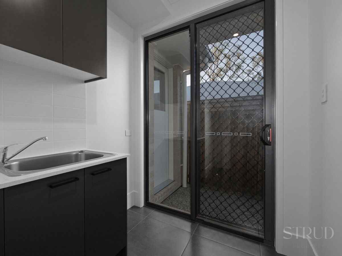 eyJ0eXAiOiJKV1QiLCJhbGciOiJIUzI1NiJ9.eyJzdGciOltbMTYsImh0dHBzOi8vYXUtY3JtLmNkbnMucmV4c29mdHdhcmUuY29tL2FwcC9saXZlc3RvcmUvYWNjb3VudHMvMzg2NC9saXN0aW5ncy80ODE2NDc3L2ltYWdlcy8yMy13ZWItb3ItbWxzLTQtZG9iYl84NzU4LWM4ZjUtNGQzMi01NmY1LTE3NGUtNWIyZS0zYTNhLTQxYTlfMjAyNTEyMDMwMzQ0NTkuanBnIiwxXSxbMTYsImh0dHBzOi8vYXUtY3JtLmNkbnMucmV4c29mdHdhcmUuY29tL2FwcC9saXZlc3RvcmUvYWNjb3VudHMvMzg2NC93YXRlcm1hcmtzLzUwNy9pbWFnZXMvU3RydWQtV2hpdGVfZTFhNi0zYWY2LWVhYzEtYzUwNC1jOTExLWM1ZmEtZGNhMi1lMWJhXzIwMjIwNTIwMDExNzI1LnBuZyIsMV0sWzgsMjVdLFsxMixudWxsLDAuMDksMl0sWzYsImJvdHRvbS1yaWdodCIsMjUsMjVdXSwiaXNzIjoiNTFjZWJlMTItMTUzYy0xMWU5LTk4YTYtNmU0YTY3YzRmYTg3In0