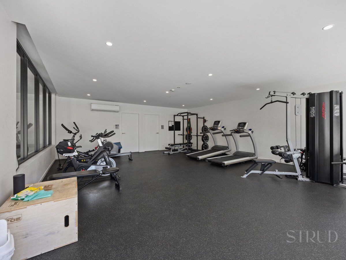 eyJ0eXAiOiJKV1QiLCJhbGciOiJIUzI1NiJ9.eyJzdGciOltbMTYsImh0dHBzOi8vYXUtY3JtLmNkbnMucmV4c29mdHdhcmUuY29tL2FwcC9saXZlc3RvcmUvYWNjb3VudHMvMzg2NC9saXN0aW5ncy80ODYyNjQ1L2ltYWdlcy8xOC13ZWItb3ItbWxzLTg4LWplZl9hNTA0LWQyNjctMjlhZS1jYTFiLTc2ZjMtODRiMS04NzczLThhOGZfMjAyNjAyMTMxMjMyMjMuanBnIiwxXSxbMTYsImh0dHBzOi8vYXUtY3JtLmNkbnMucmV4c29mdHdhcmUuY29tL2FwcC9saXZlc3RvcmUvYWNjb3VudHMvMzg2NC93YXRlcm1hcmtzLzUwNy9pbWFnZXMvU3RydWQtV2hpdGVfZTFhNi0zYWY2LWVhYzEtYzUwNC1jOTExLWM1ZmEtZGNhMi1lMWJhXzIwMjIwNTIwMDExNzI1LnBuZyIsMV0sWzgsMjVdLFsxMixudWxsLDAuMDksMl0sWzYsImJvdHRvbS1yaWdodCIsMjUsMjVdXSwiaXNzIjoiNTFjZWJlMTItMTUzYy0xMWU5LTk4YTYtNmU0YTY3YzRmYTg3In0