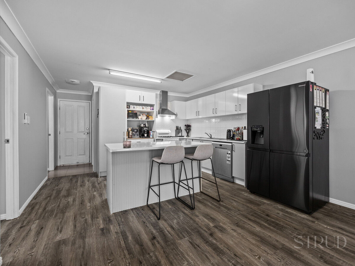 eyJ0eXAiOiJKV1QiLCJhbGciOiJIUzI1NiJ9.eyJzdGciOltbMTYsImh0dHBzOi8vYXUtY3JtLmNkbnMucmV4c29mdHdhcmUuY29tL2FwcC9saXZlc3RvcmUvYWNjb3VudHMvMzg2NC9saXN0aW5ncy80OTM4MTg4L2ltYWdlcy84LXdlYi1vci1tbHMtNS1zcGFsZF9mMTUzLWI4YWUtZjkwMS1jMmE2LTJlNGQtMzQzOC1iMDY1LTAyZmZfMjAyNjAyMjcwMjQ1MjUuanBnIiwxXSxbMTYsImh0dHBzOi8vYXUtY3JtLmNkbnMucmV4c29mdHdhcmUuY29tL2FwcC9saXZlc3RvcmUvYWNjb3VudHMvMzg2NC93YXRlcm1hcmtzLzUwNy9pbWFnZXMvU3RydWQtV2hpdGVfZTFhNi0zYWY2LWVhYzEtYzUwNC1jOTExLWM1ZmEtZGNhMi1lMWJhXzIwMjIwNTIwMDExNzI1LnBuZyIsMV0sWzgsMjVdLFsxMixudWxsLDAuMDksMl0sWzYsImJvdHRvbS1yaWdodCIsMjUsMjVdXSwiaXNzIjoiNTFjZWJlMTItMTUzYy0xMWU5LTk4YTYtNmU0YTY3YzRmYTg3In0