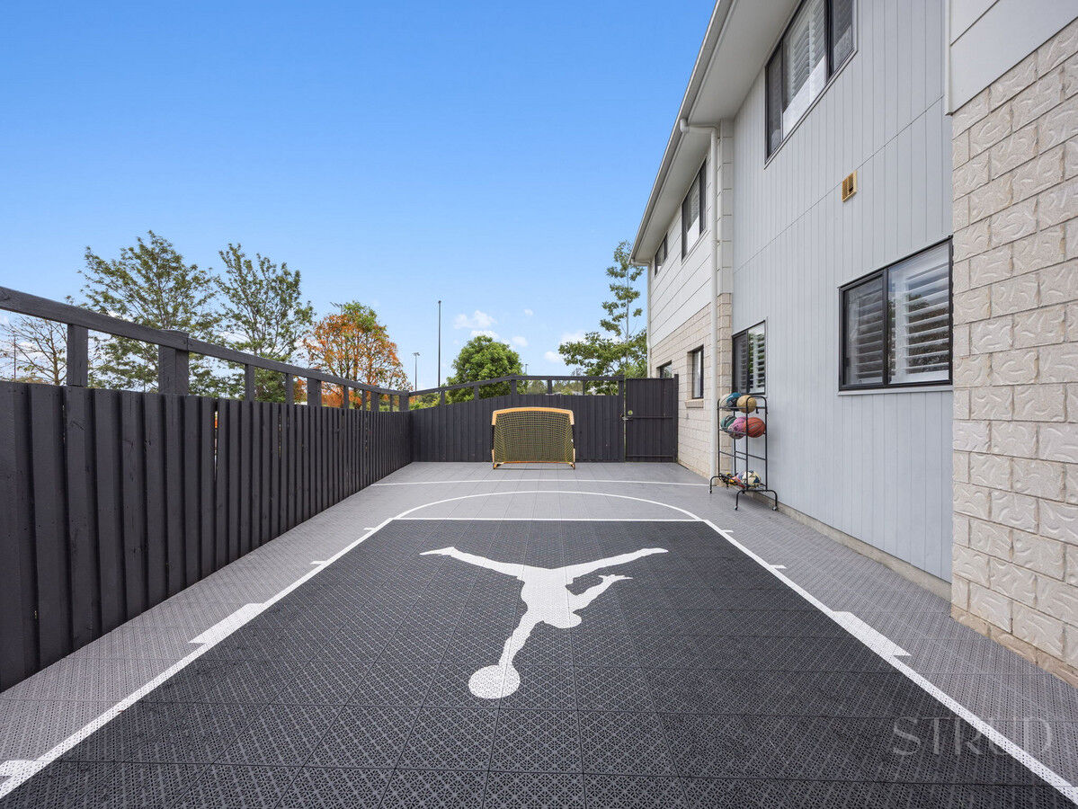 eyJ0eXAiOiJKV1QiLCJhbGciOiJIUzI1NiJ9.eyJzdGciOltbMTYsImh0dHBzOi8vYXUtY3JtLmNkbnMucmV4c29mdHdhcmUuY29tL2FwcC9saXZlc3RvcmUvYWNjb3VudHMvMzg2NC9saXN0aW5ncy80ODM1OTg2L2ltYWdlcy8xMC13ZWItb3ItbWxzLTc3LWhhcl81N2NmLWQzMWYtMmIyNy02YWQ5LTU3MTktMWY4YS05OTU0LWZlYjRfMjAyNTEyMTQxMDI1MzUuanBnIiwxXSxbMTYsImh0dHBzOi8vYXUtY3JtLmNkbnMucmV4c29mdHdhcmUuY29tL2FwcC9saXZlc3RvcmUvYWNjb3VudHMvMzg2NC93YXRlcm1hcmtzLzUwNy9pbWFnZXMvU3RydWQtV2hpdGVfZTFhNi0zYWY2LWVhYzEtYzUwNC1jOTExLWM1ZmEtZGNhMi1lMWJhXzIwMjIwNTIwMDExNzI1LnBuZyIsMV0sWzgsMjVdLFsxMixudWxsLDAuMDksMl0sWzYsImJvdHRvbS1yaWdodCIsMjUsMjVdXSwiaXNzIjoiNTFjZWJlMTItMTUzYy0xMWU5LTk4YTYtNmU0YTY3YzRmYTg3In0